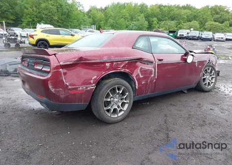 2017 Dodge Challenger Gt z USA, uszkodzony, nr VIN 2C3CDZGG9HH614968